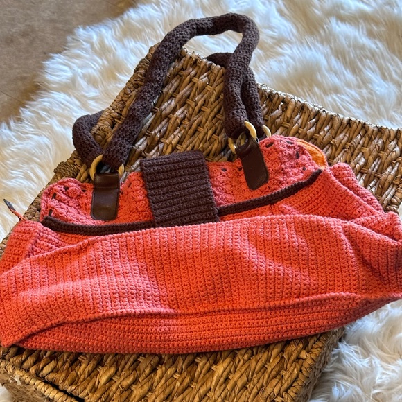 Beautiful Hand Knitted Purse - Picture 10 of 12